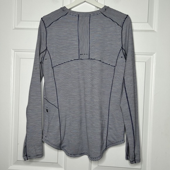 Duluth Trading Long Sleeve Striped‎ Thumb Hole Top Athletic Shirt M - Picture 5 of 7